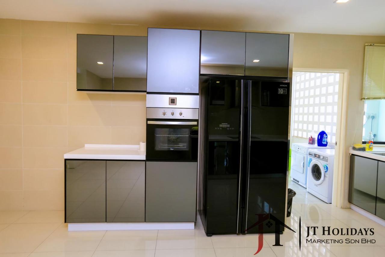 Richmond & Aston Kiara Suites Kl Kuala Lumpur Exterior photo